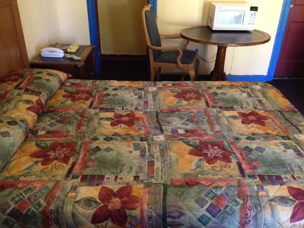 Florida Motel