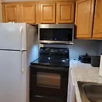 Comfy & Convenient 1Br Apartment Near Oaks Mall & Medical Center Fast Wifi