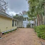 Charming Gainesville Townhome Less Than 2 Mi To University