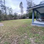 Charming Renovated Home With Jetted Tub/King Beds