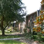 Concrete Suite 5 Min Walk To Shands Uf