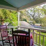 Stardust Room At The Camellia Rose Inn Downtown