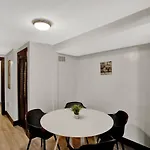 Unique Downtown 2Br 2Ba Close To Everything Apt.B