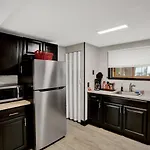 Unique Downtown 2Br 2Ba Close To Everything Apt.B