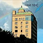 5-Star Luxury Apartment - Atop The Seagle Building