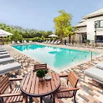Doubletree By Hilton Gainesville