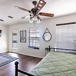 Great3Bed&3Bath. 2Balconies. Perfect Gainesville Neighborhood