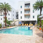 Grand Two Bedroom Two Bathroom Apartment With Balcony