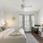 Convenient & Inviting - Fully-Equipped 2Bd Condo