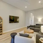 Townhome With Patio Less Than 5 Mi To Uf Campus!