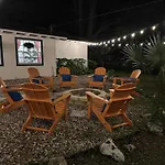 4Bd Gator Grove Villa - Backyard - Games - Near Uf