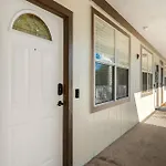 Bali Bliss Updated & Well-Appointed Condo