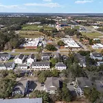 Cozy Uf Condo - Near Shands Uf Va On Archer Road !