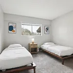 Sweetwater 19H I Beautiful 3Bd Apt I Free Parking