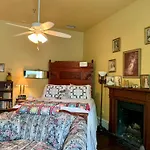 Magnolia Plantation & Cottages
