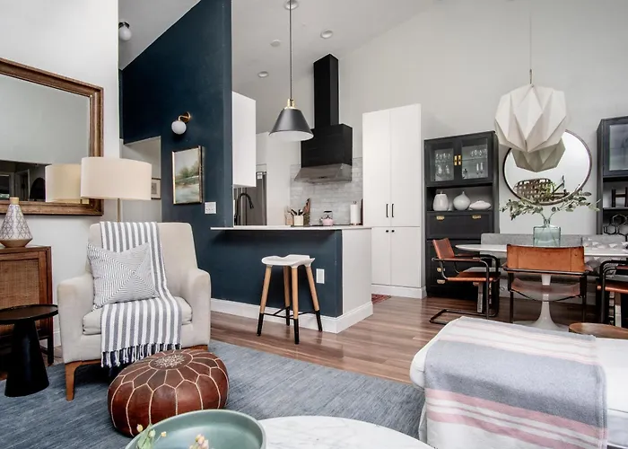 Peaceful, Modern, Renovated, Close To Everything!