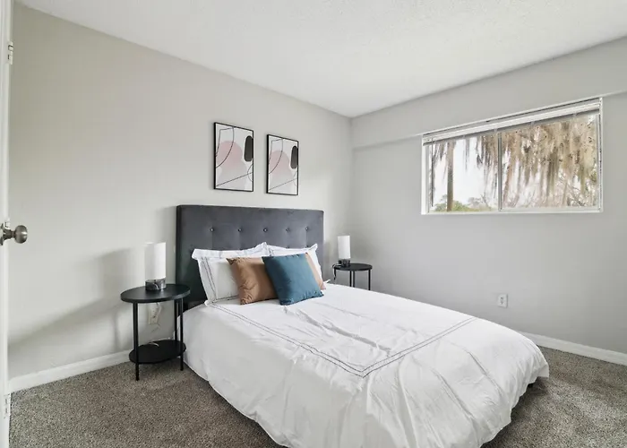 Sweetwater 19H I Beautiful 3Bd Apt I Free Parking