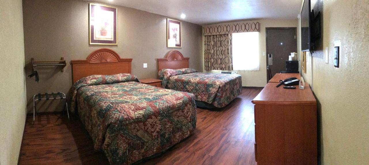 Motel Gainesville Lodge 2*