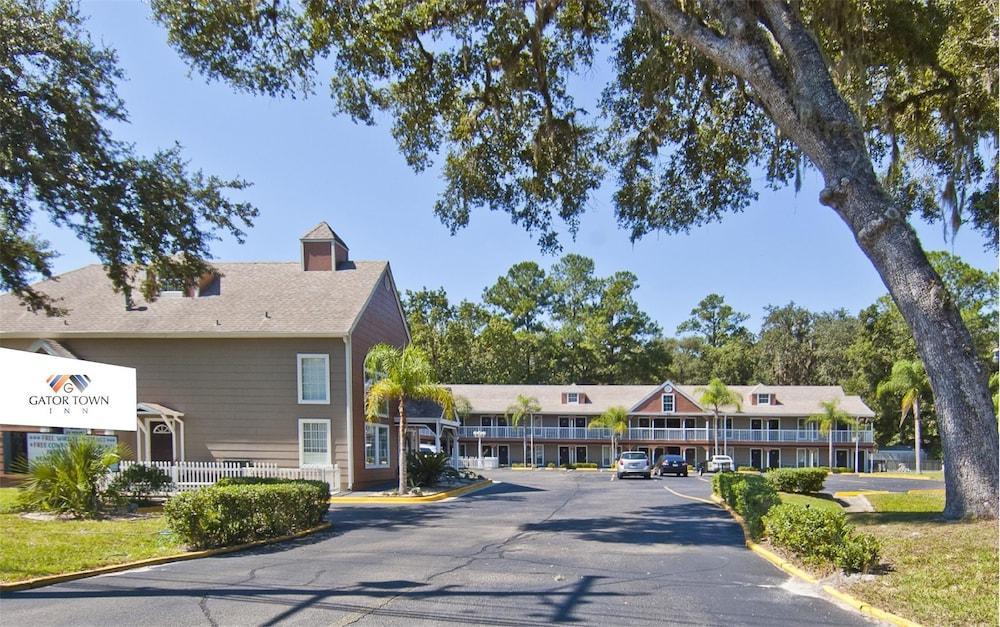 Hotel Gatortown