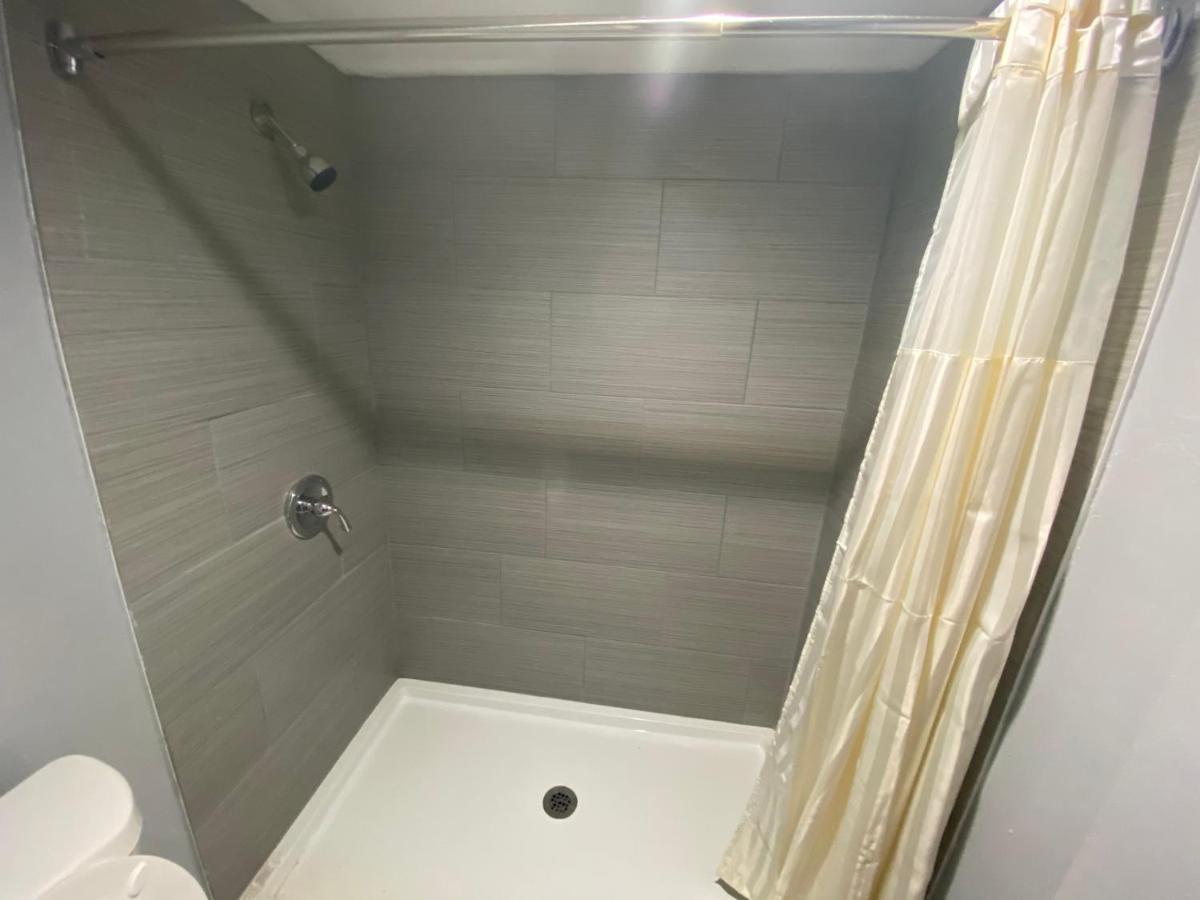 Motel Americas Value - 2*