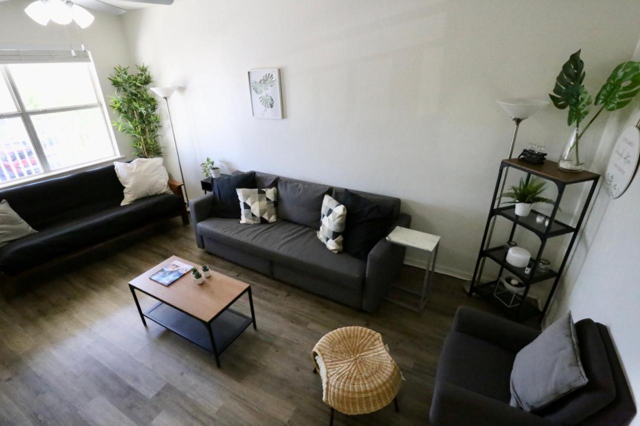 Oaks Modern & Comfy In The Perfect Location