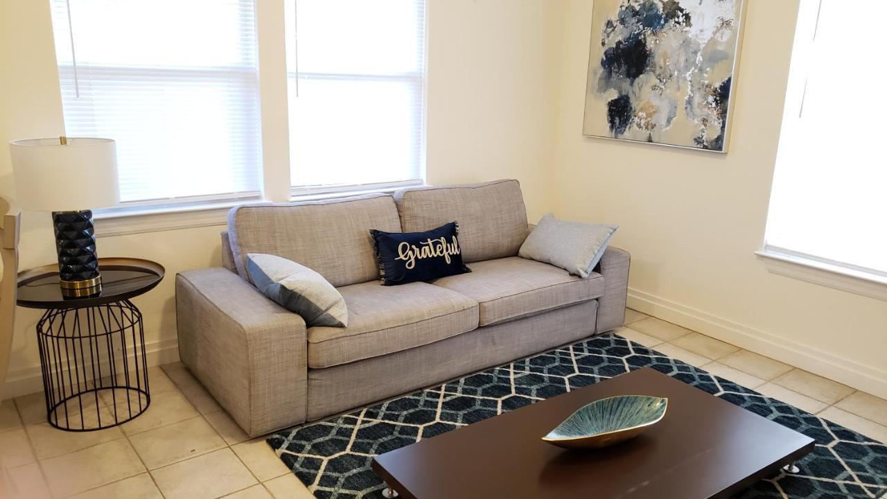Modern House Minutes From Downtown Gainesville, Uf, Va & More! Holiday home