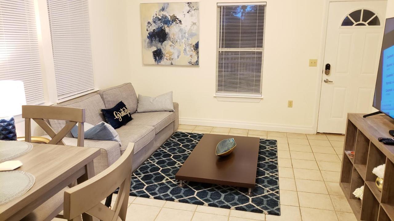 Modern House Minutes From Downtown Gainesville, Uf, Va & More! Holiday home Gainesville