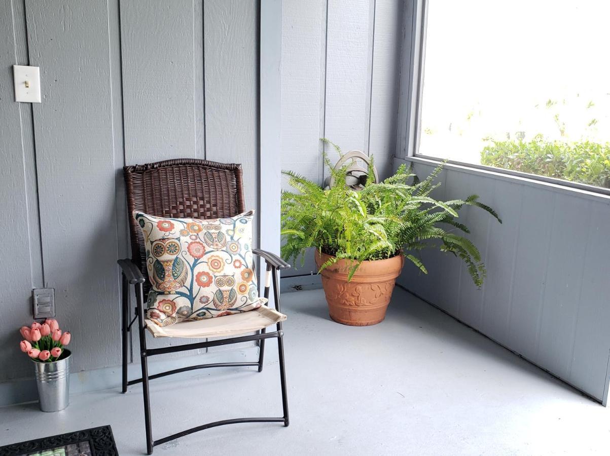 Comfy & Convenient 1br Near Oaks Mall & Medical Center Fast Wifi Apartment