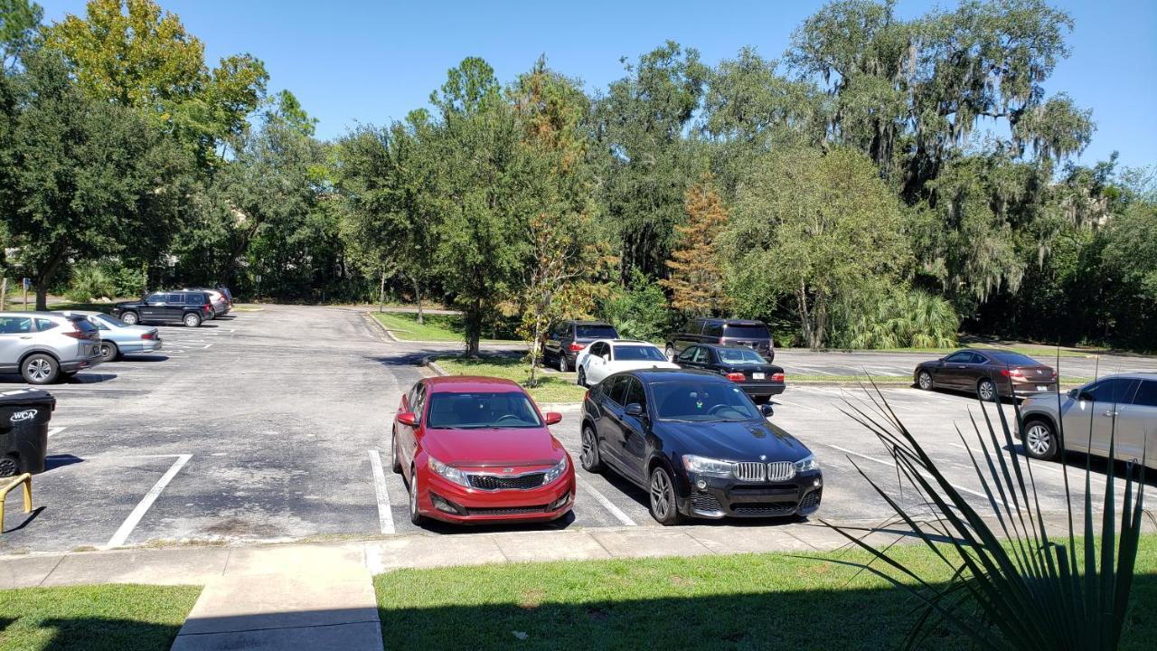 Comfy & Convenient 1br Near Oaks Mall & Medical Center Fast Wifi Gainesville