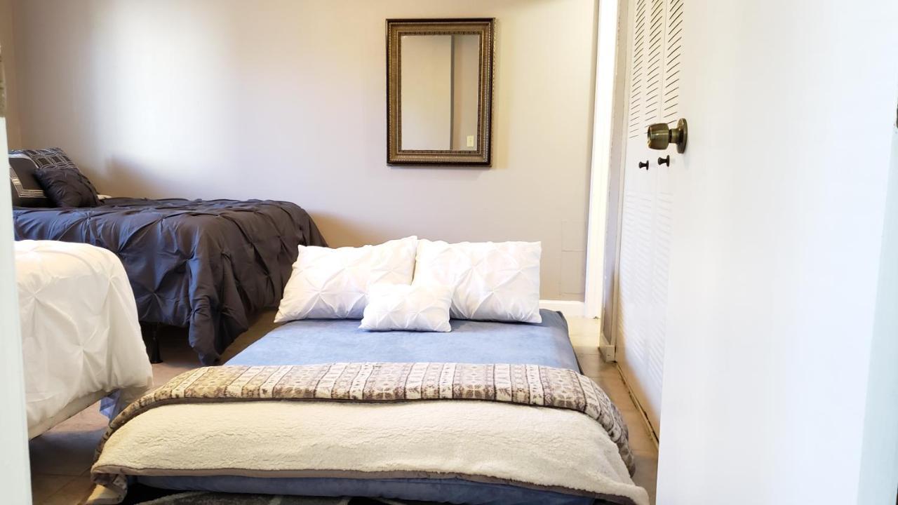 Comfy & Convenient 1br Near Oaks Mall & Medical Center Fast Wifi