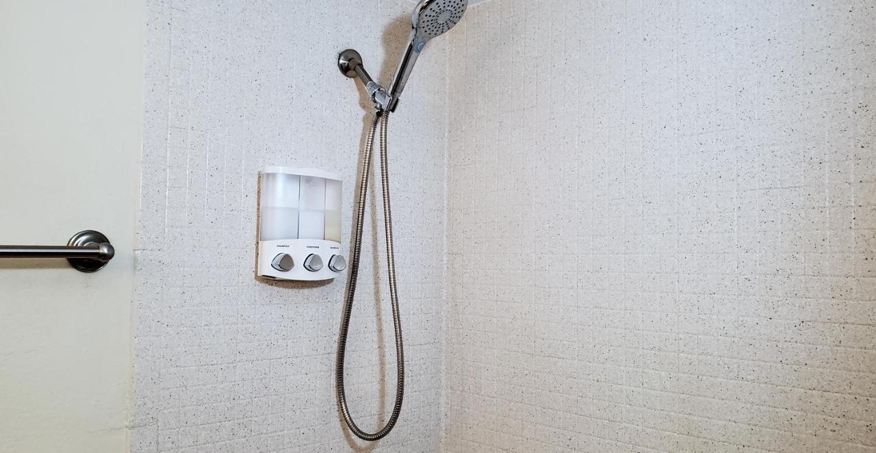 Apartamento Prime Location For Uf Visitors 2br With Pool And Fast Wi-fi *