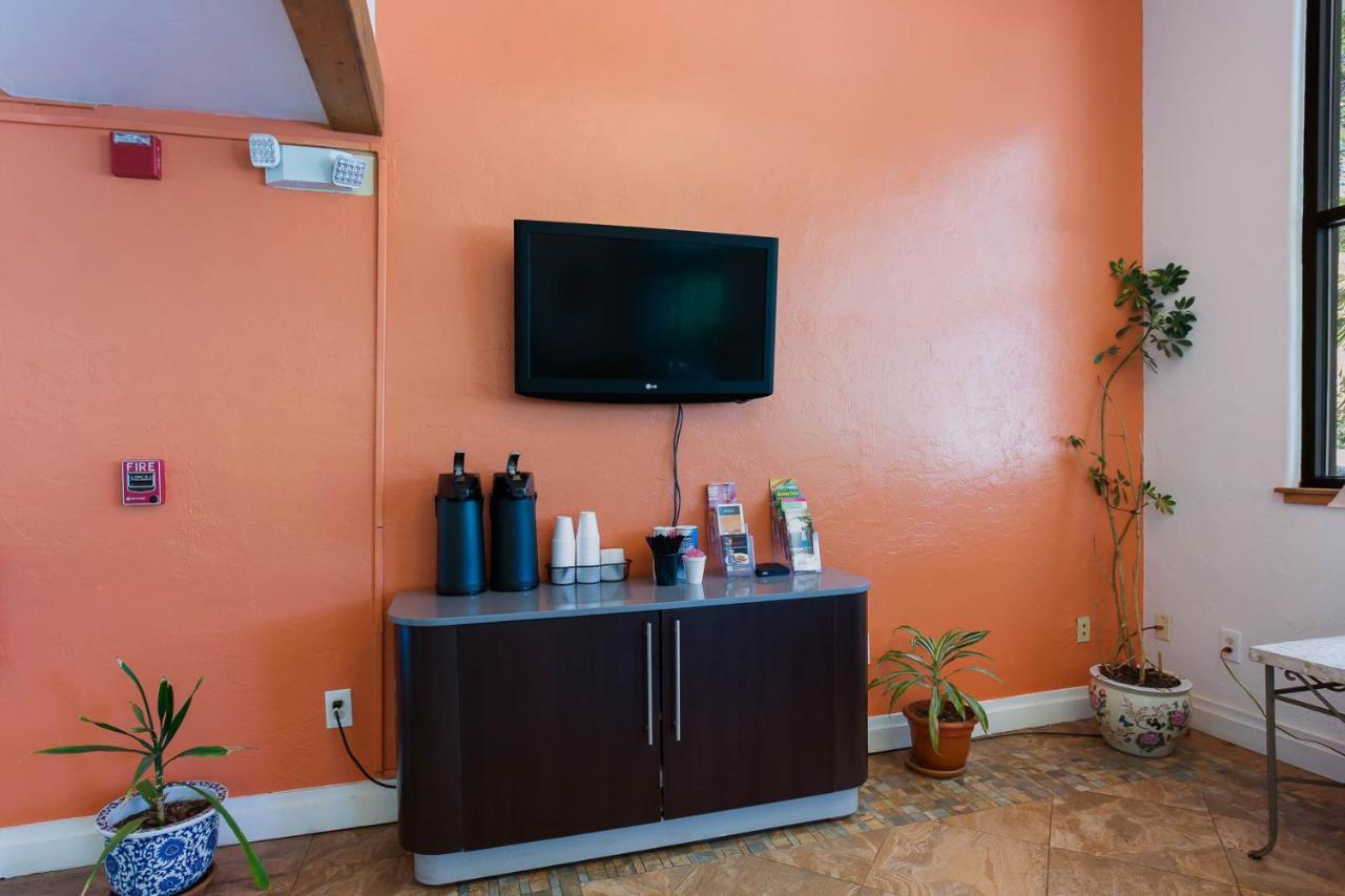 6 Gainesville, Fl Hotel
