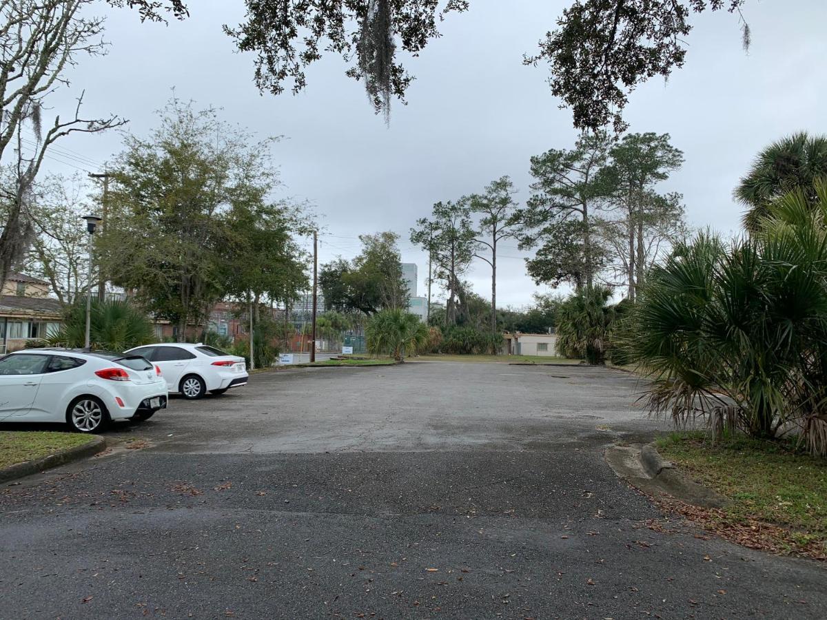 Holiday home Modern House Minutes From Downtown Gainesville, Uf, Va & More! Gainesville