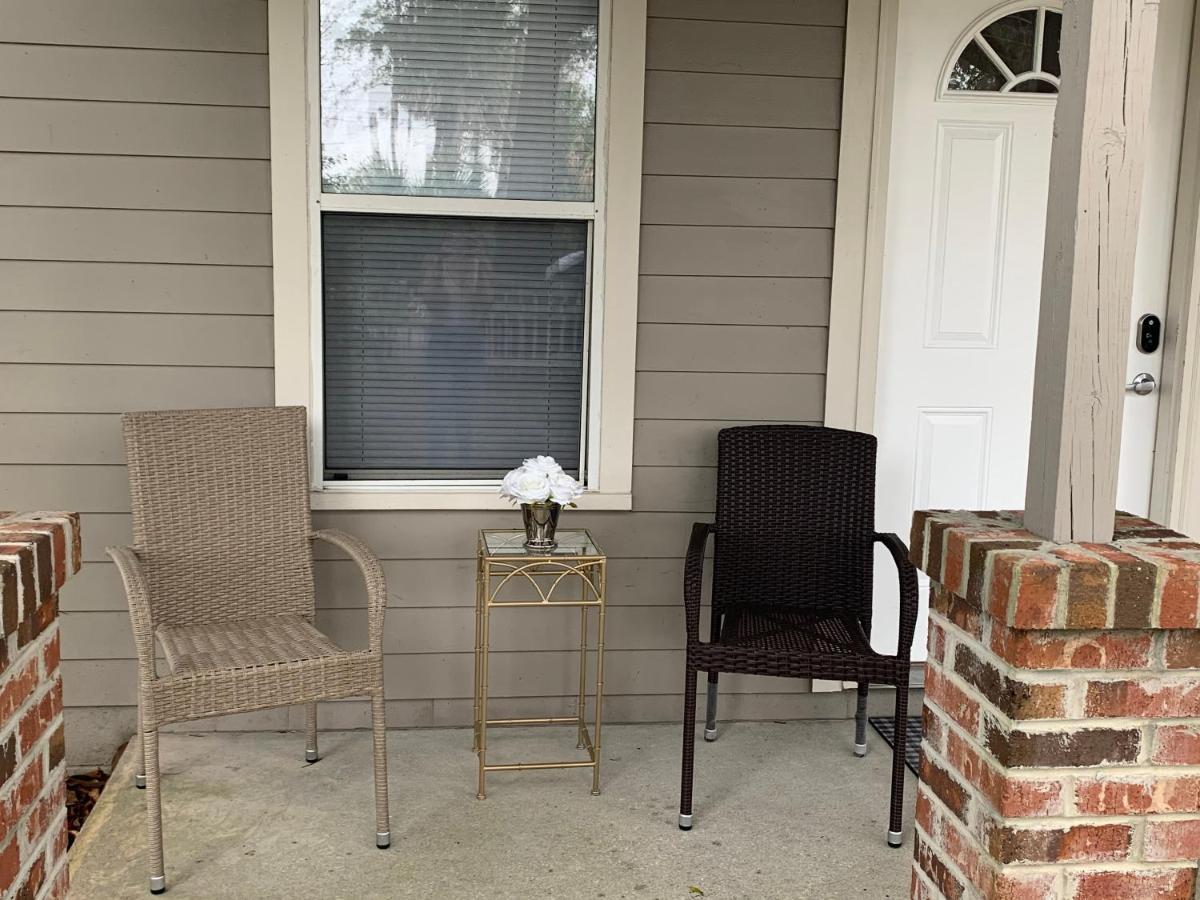 Modern House Minutes From Downtown Gainesville, Uf, Va & More! Holiday home *