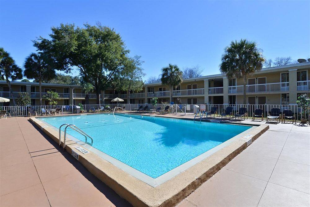 6-gainesville, Fl Hotel Gainesville