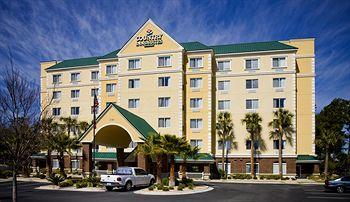 Country & By Radisson, Gainesville, Fl