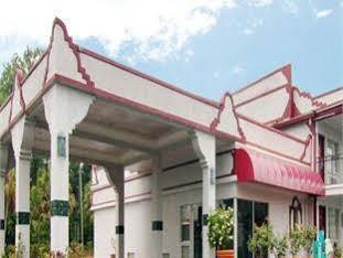 Motel Americas Value - Gainesville