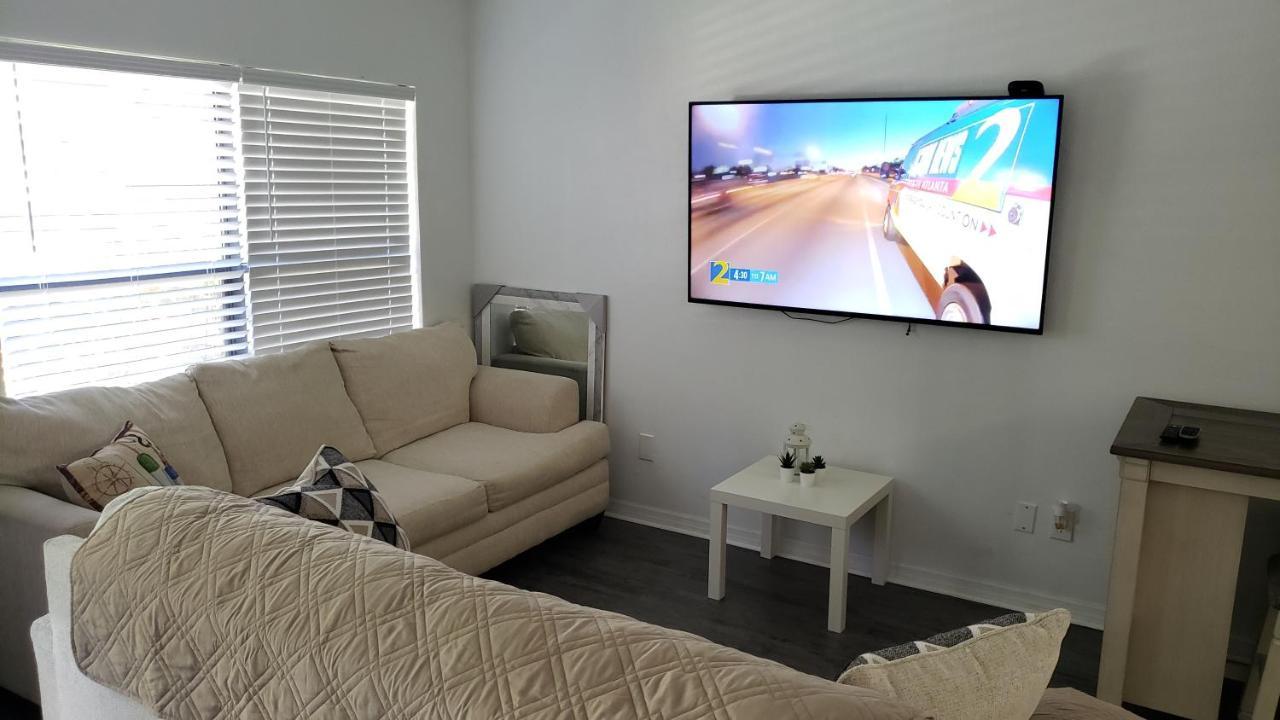 Apartamento Discover Luxury Steps Away From Celebration Pointe And I-75! Gainesville