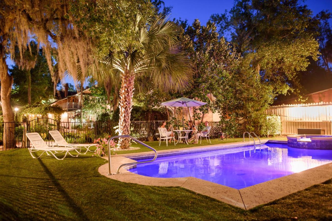 Inn Sweetwater Branch