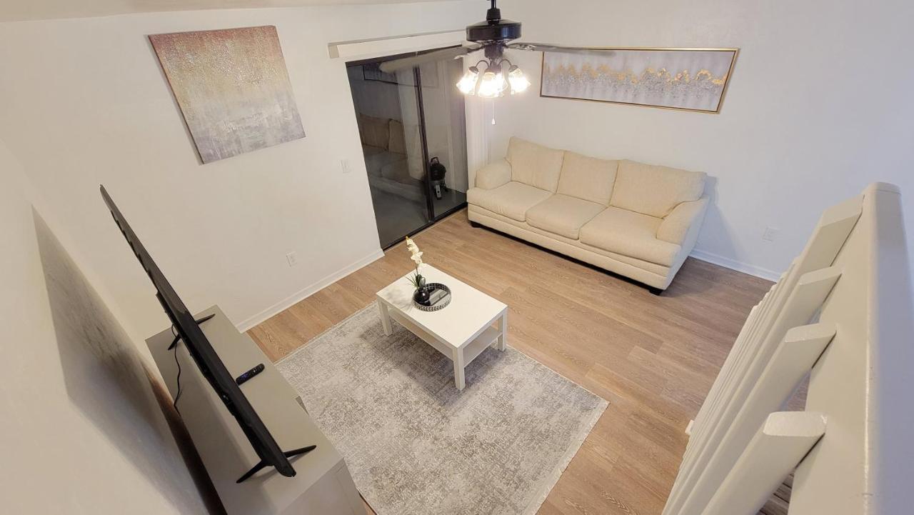Apartment Beautiful Townhouse 2 Bedrooms 1 And A Half Bathrooms Next To Butler Plaza 1 Mile To Uf Gainesville