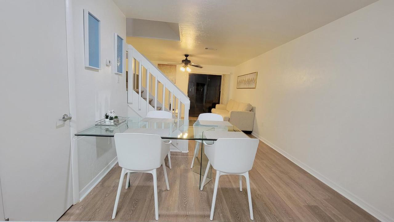 Beautiful Townhouse 2 Bedrooms 1 And A Half Bathrooms Next To Butler Plaza 1 Mile To Uf Apartment Gainesville