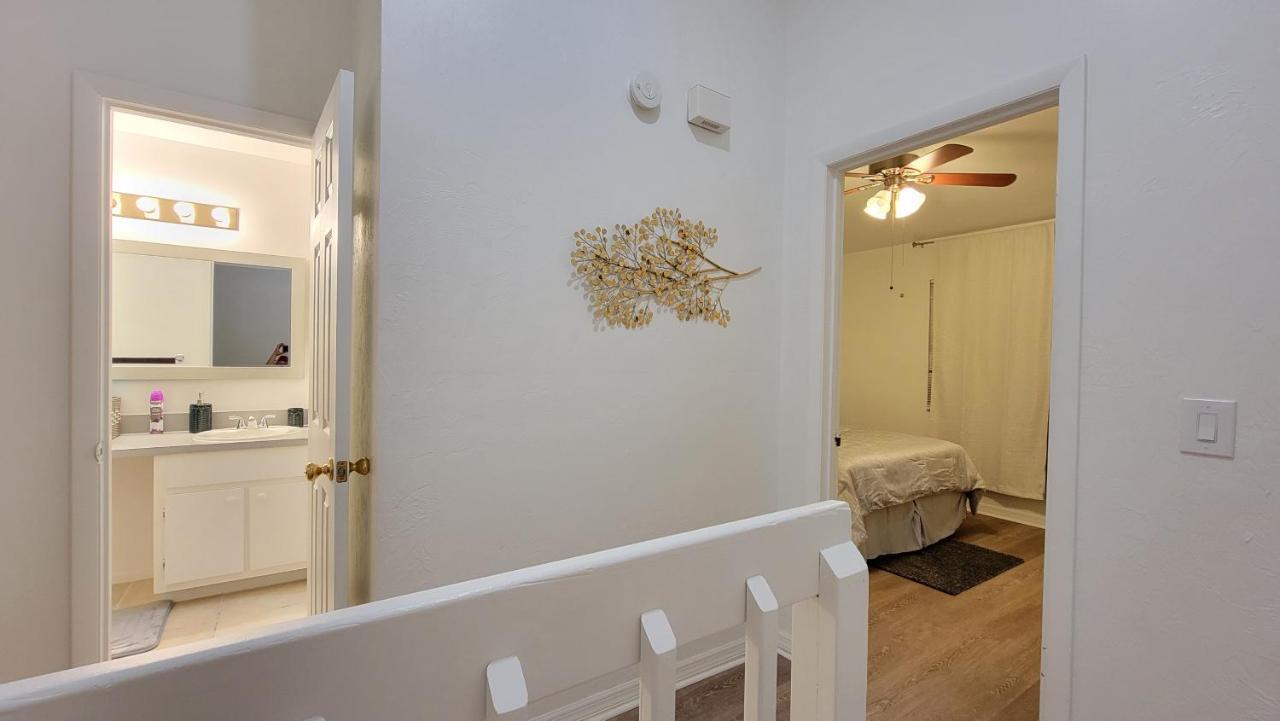 Apartment Beautiful Townhouse 2 Bedrooms 1 And A Half Bathrooms Next To Butler Plaza 1 Mile To Uf