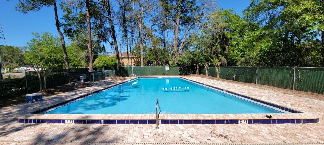 Apartment Beautiful Townhouse 2 Bedrooms 1 And A Half Bathrooms Next To Butler Plaza 1 Mile To Uf