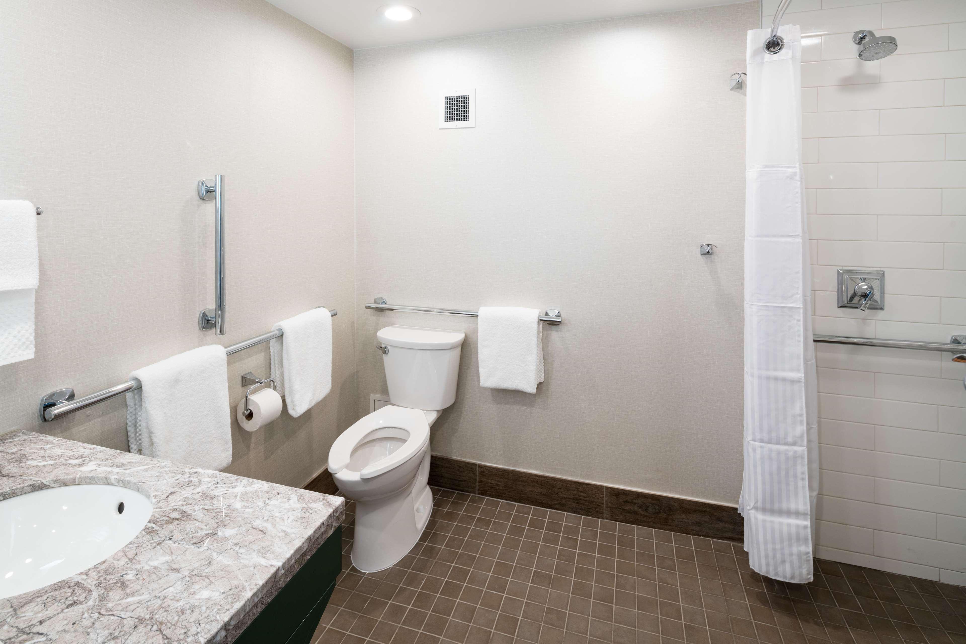 Hotel Doubletree By Hilton 4*
