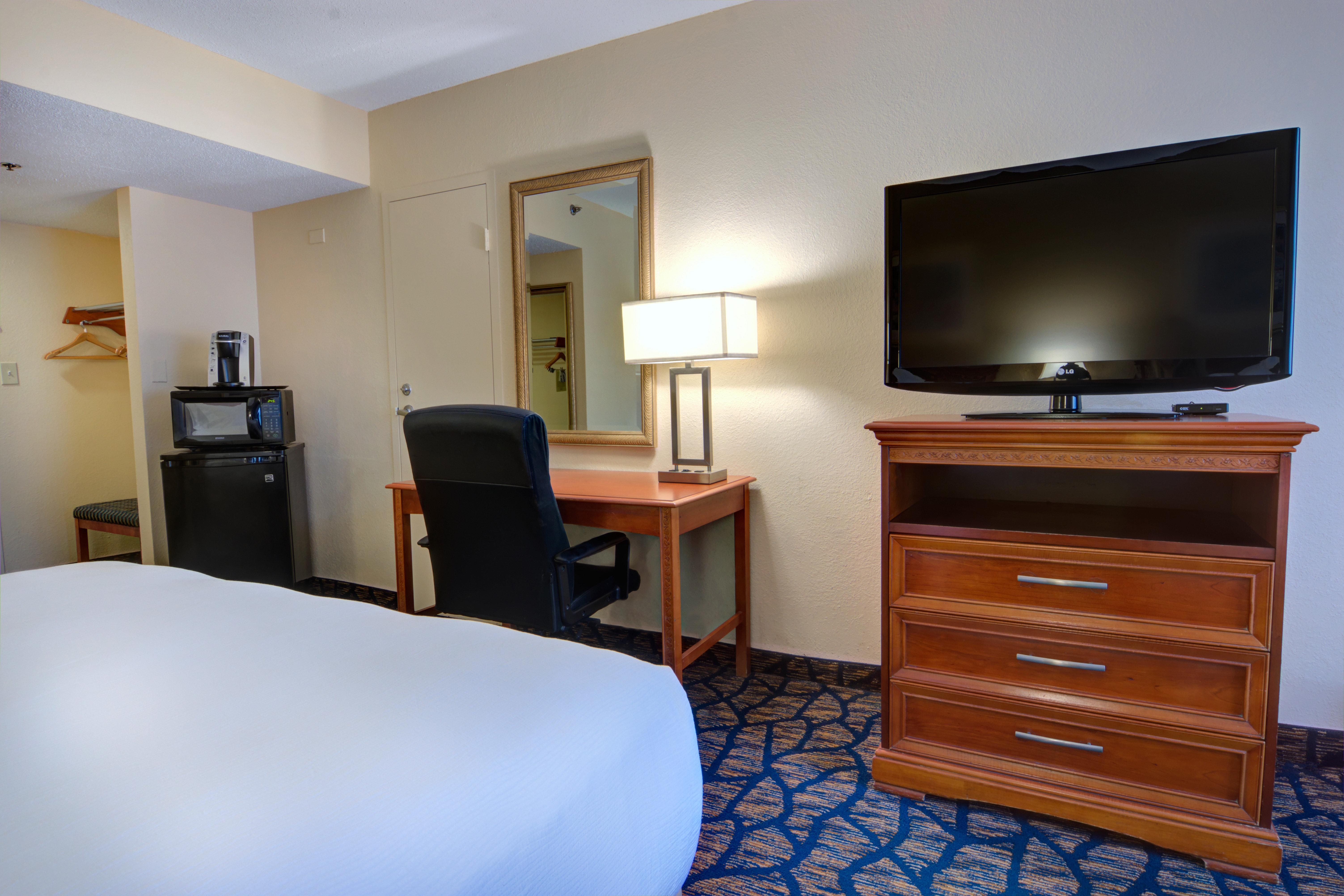 Gainesville-university Center By Ihg Hotel 3*