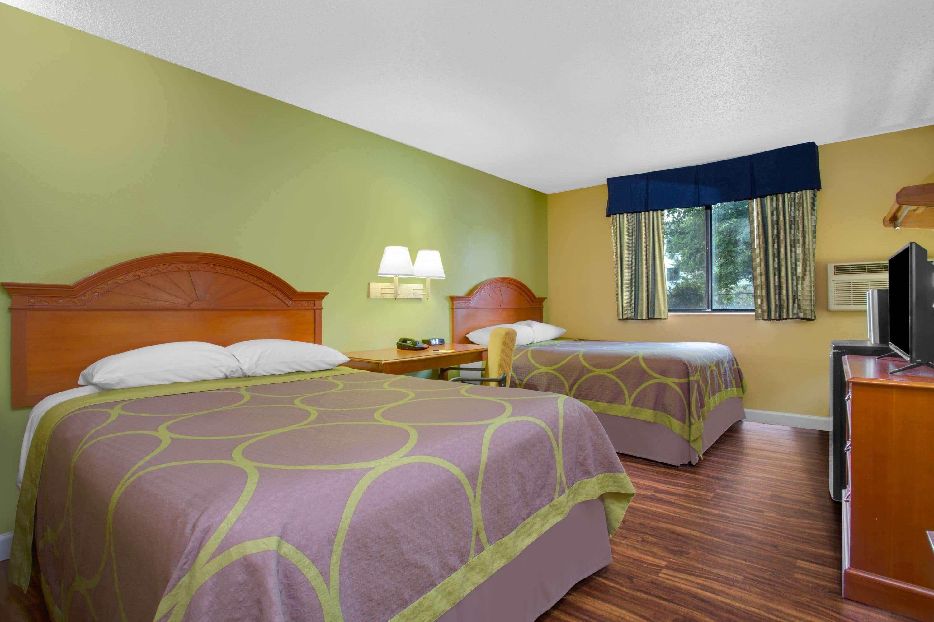 Super-8-gainesville-i-75-hospital-university-area 2* Gainesville