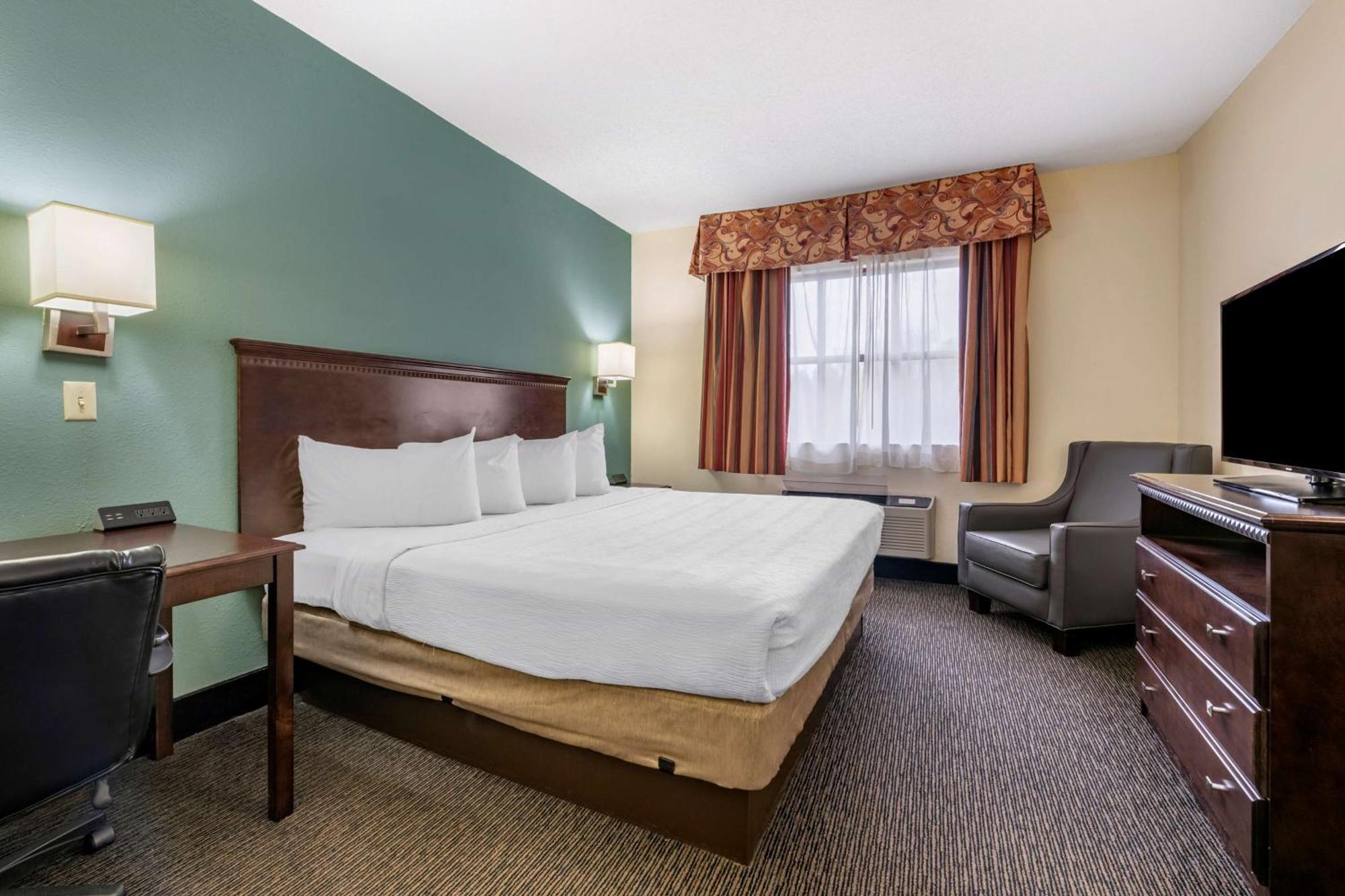 Hotel Western Gateway Grand