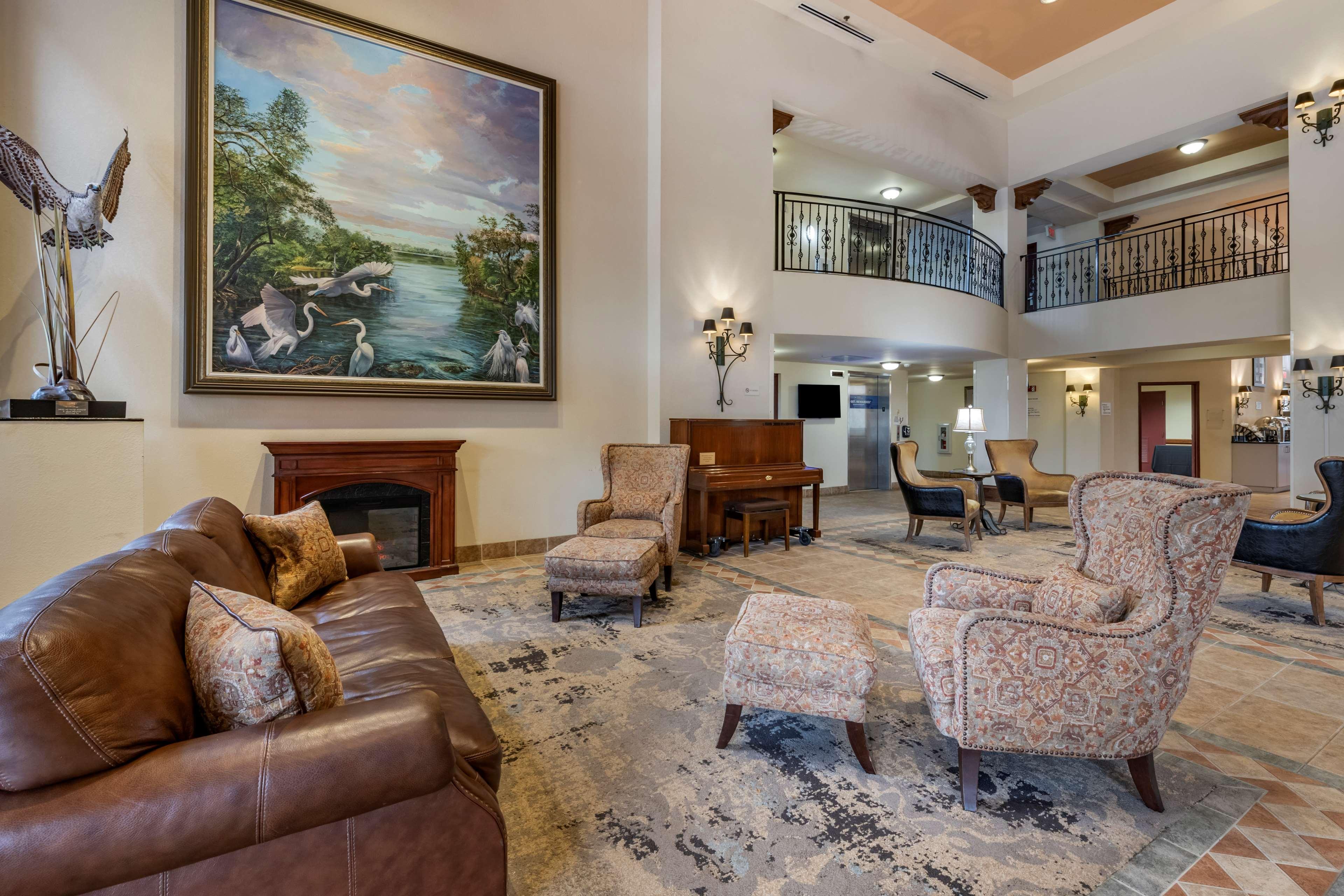 Hotel Western Gateway Grand