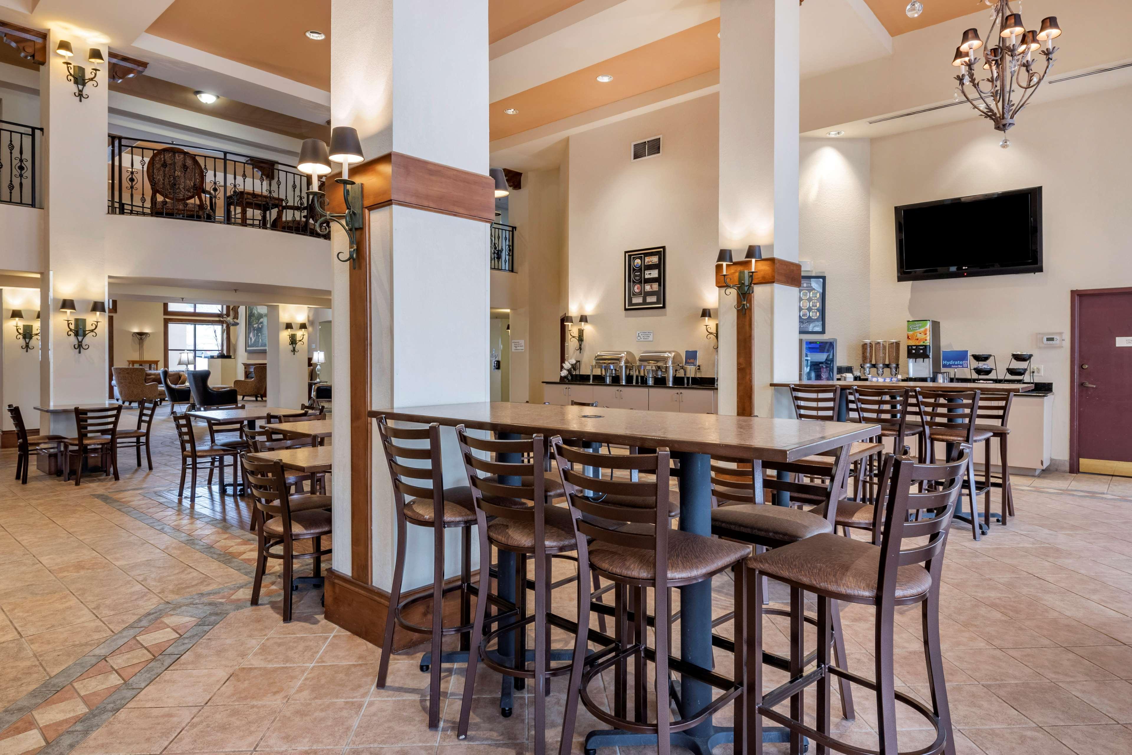 Hotel Western Gateway Grand