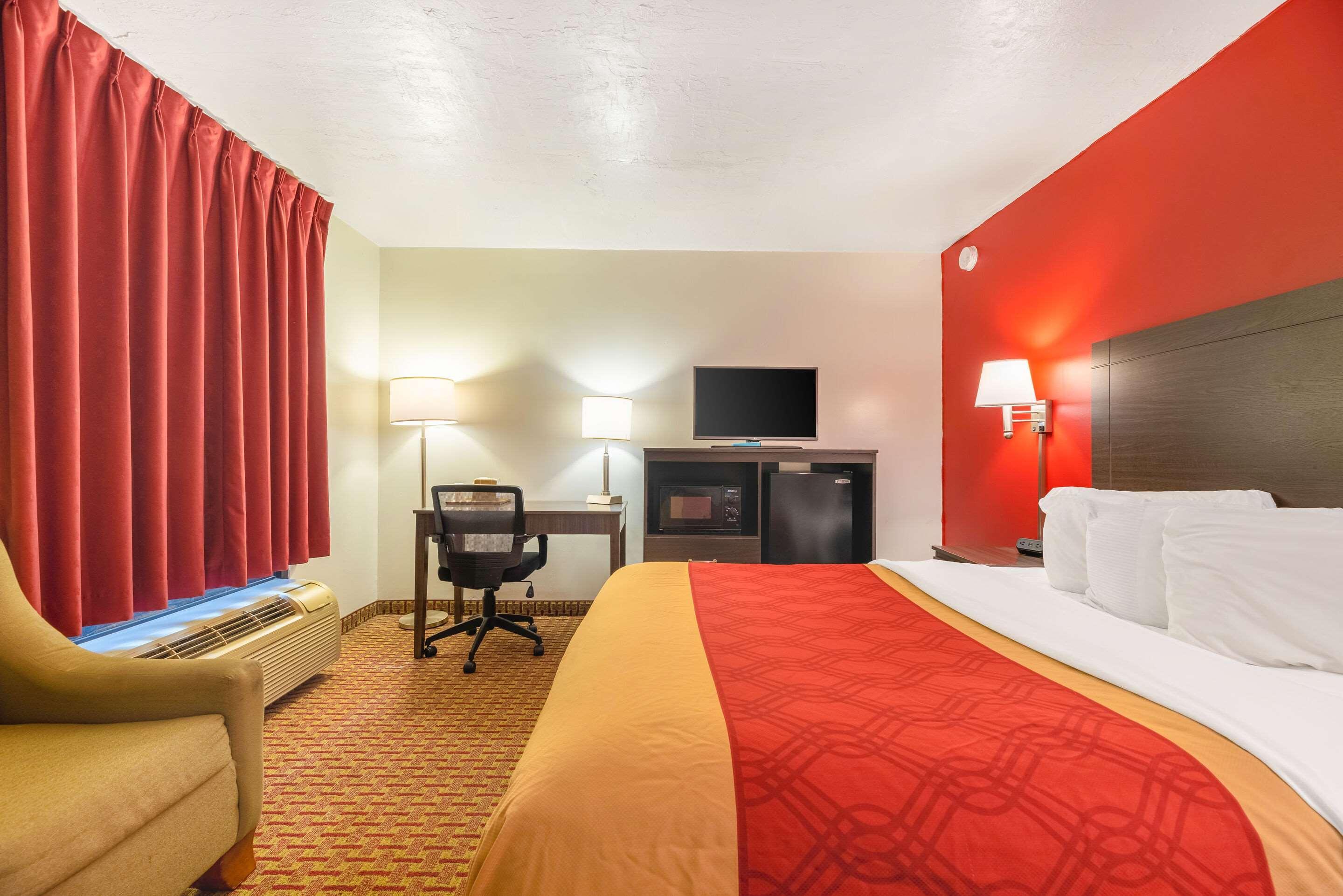 Motel Econo 2*